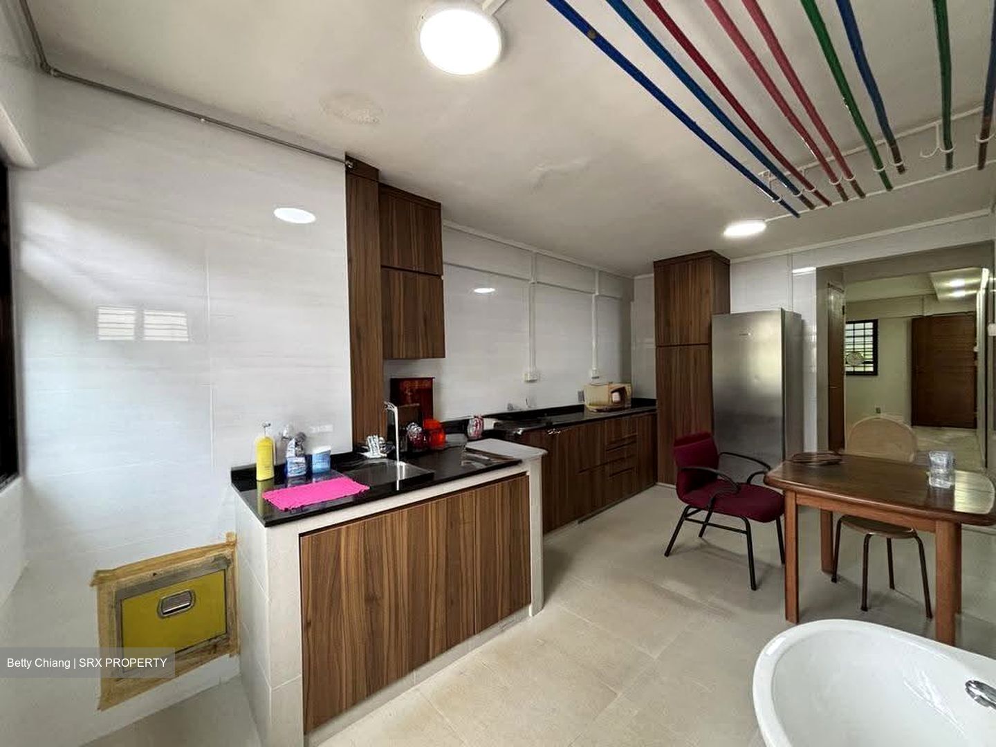 Blk 247 Jurong East Street 24 (Jurong East), HDB 3 Rooms #610859971